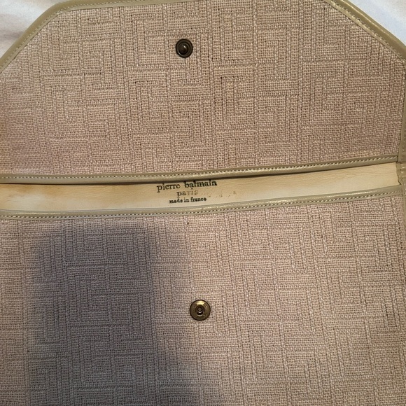 Vintage Balmain Clutch - Picture 3 of 3